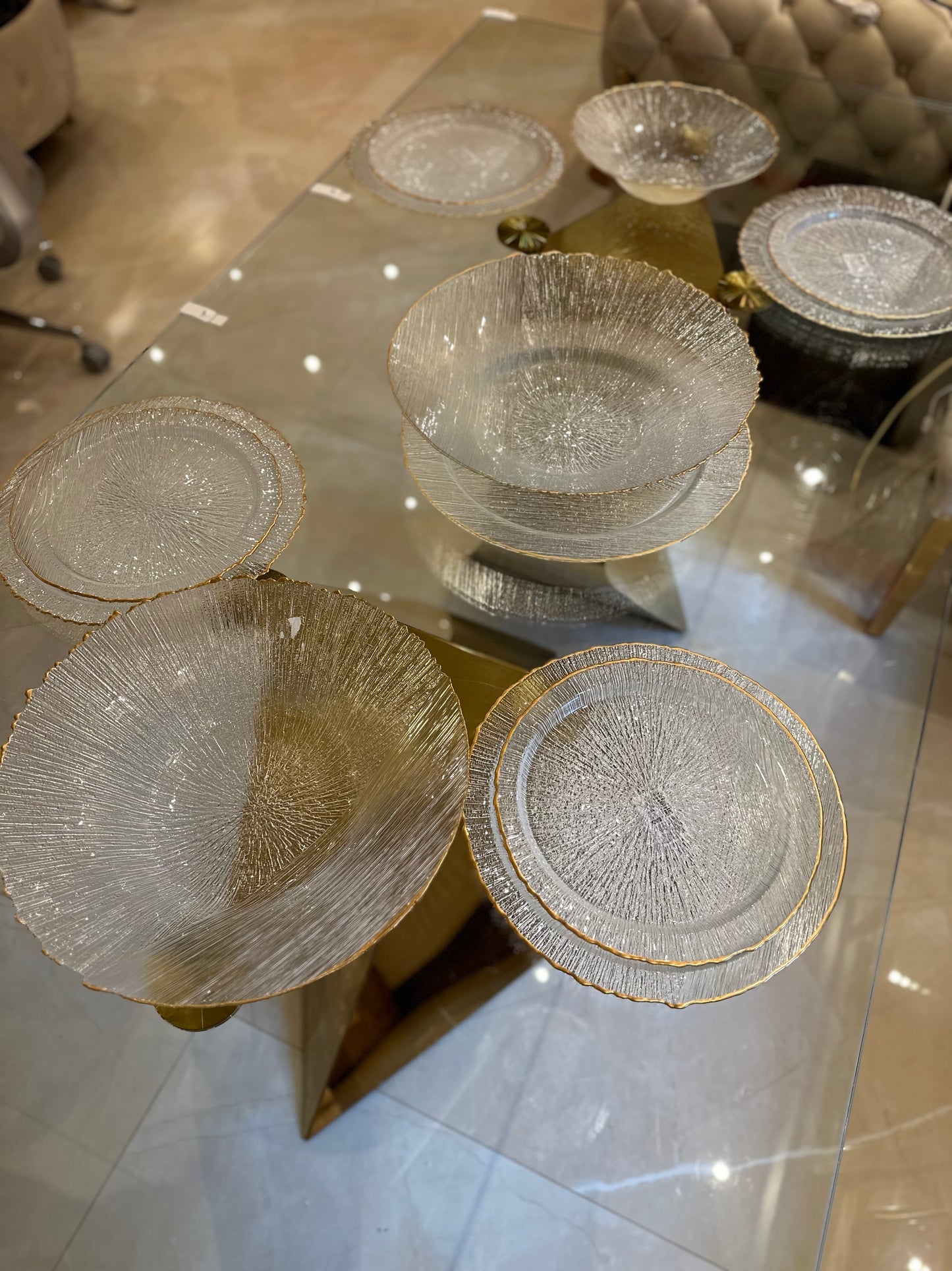 Goldline- Glasteller 28 cm mit goldenem Rand – Eleganter Teller für festliche Anlässe