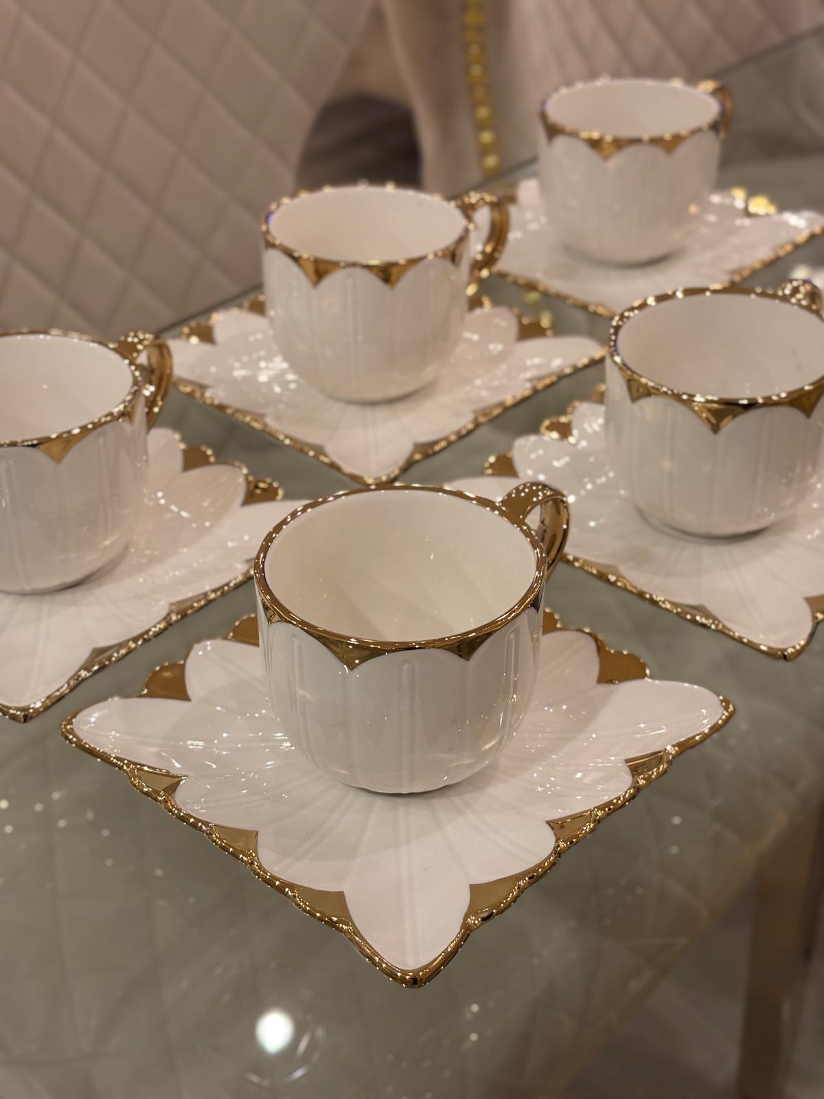 Goldline-Luxus Geschirr Set Blumen Design Weiss-Gold 26 teilig