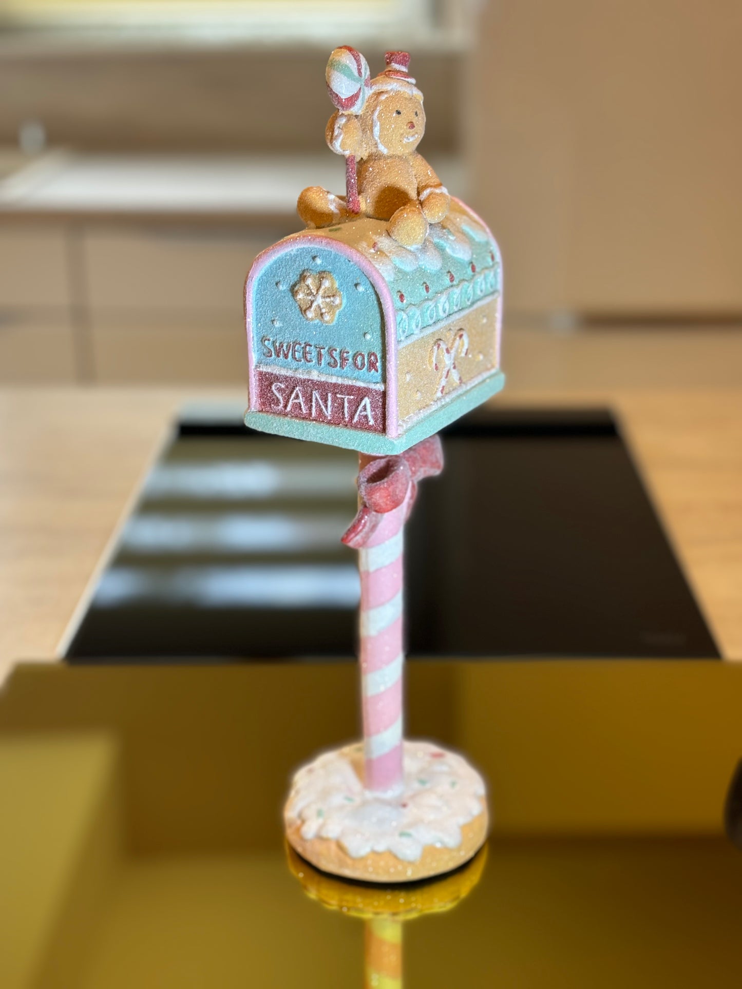 Goldline- Weihnachts Candy Pastell Briefkasten mit Lebkuchen 11x10x36cm