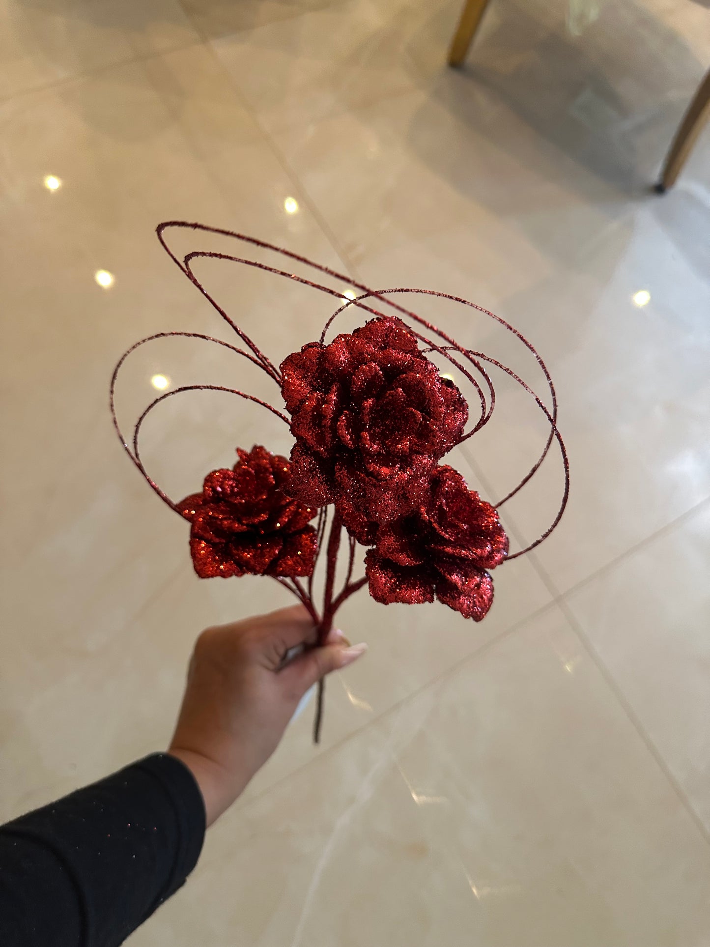 Goldline- Weihnachts Rosen Zweig rot mit Glitzer 47cm