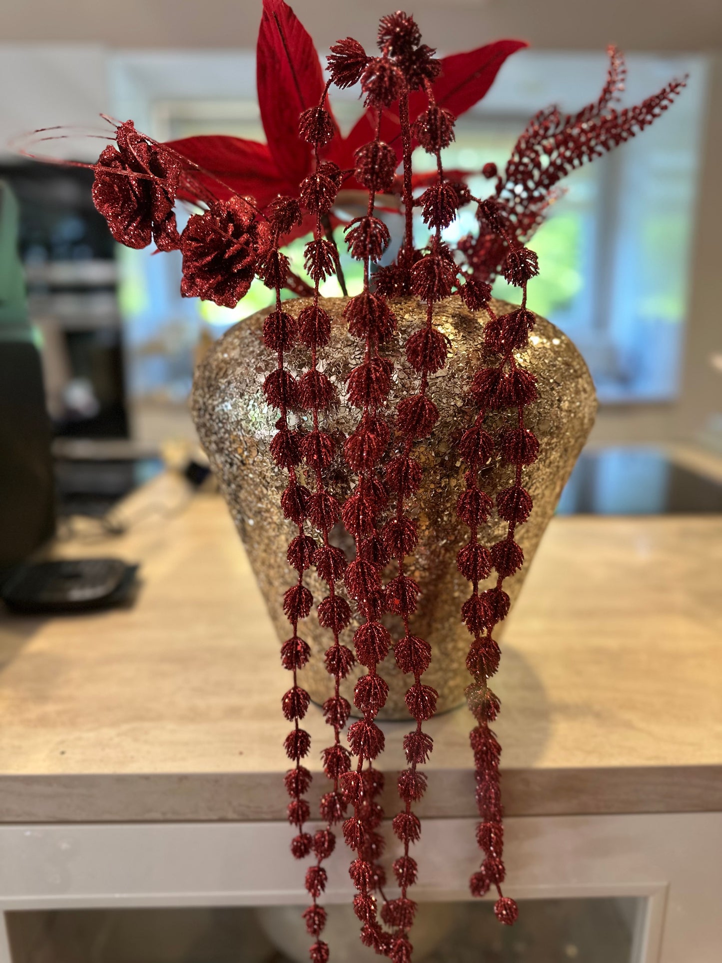 Goldline- Weihnachts Hängezweig rot mit Glitzer 110cm