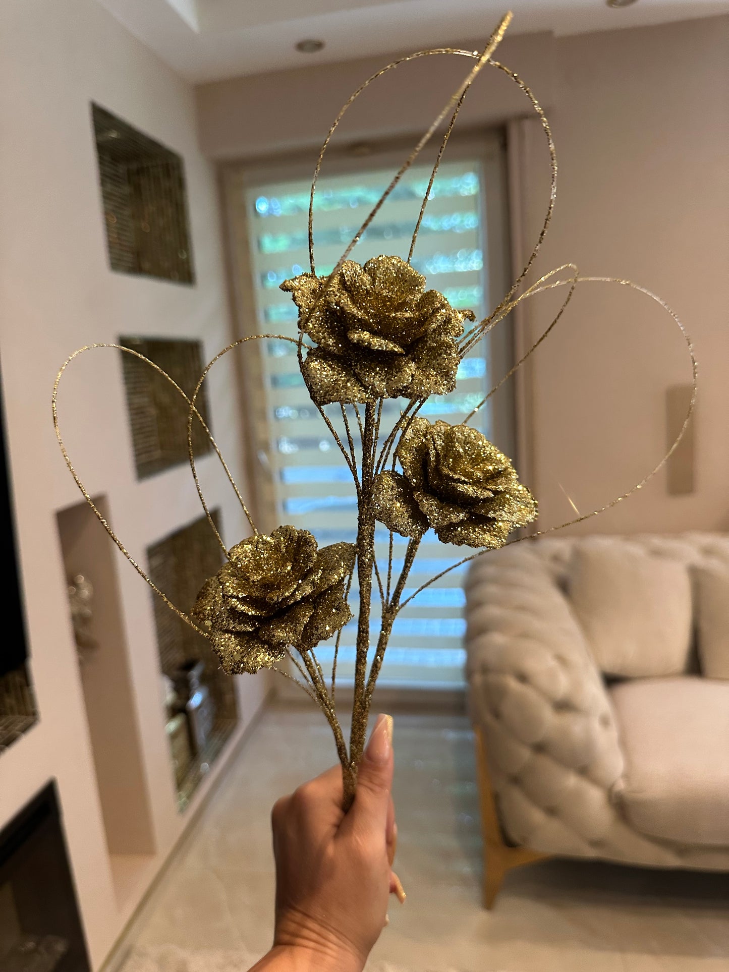 Goldline- Weihnachts Rosen Zweig gold mit Glitzer 47cm