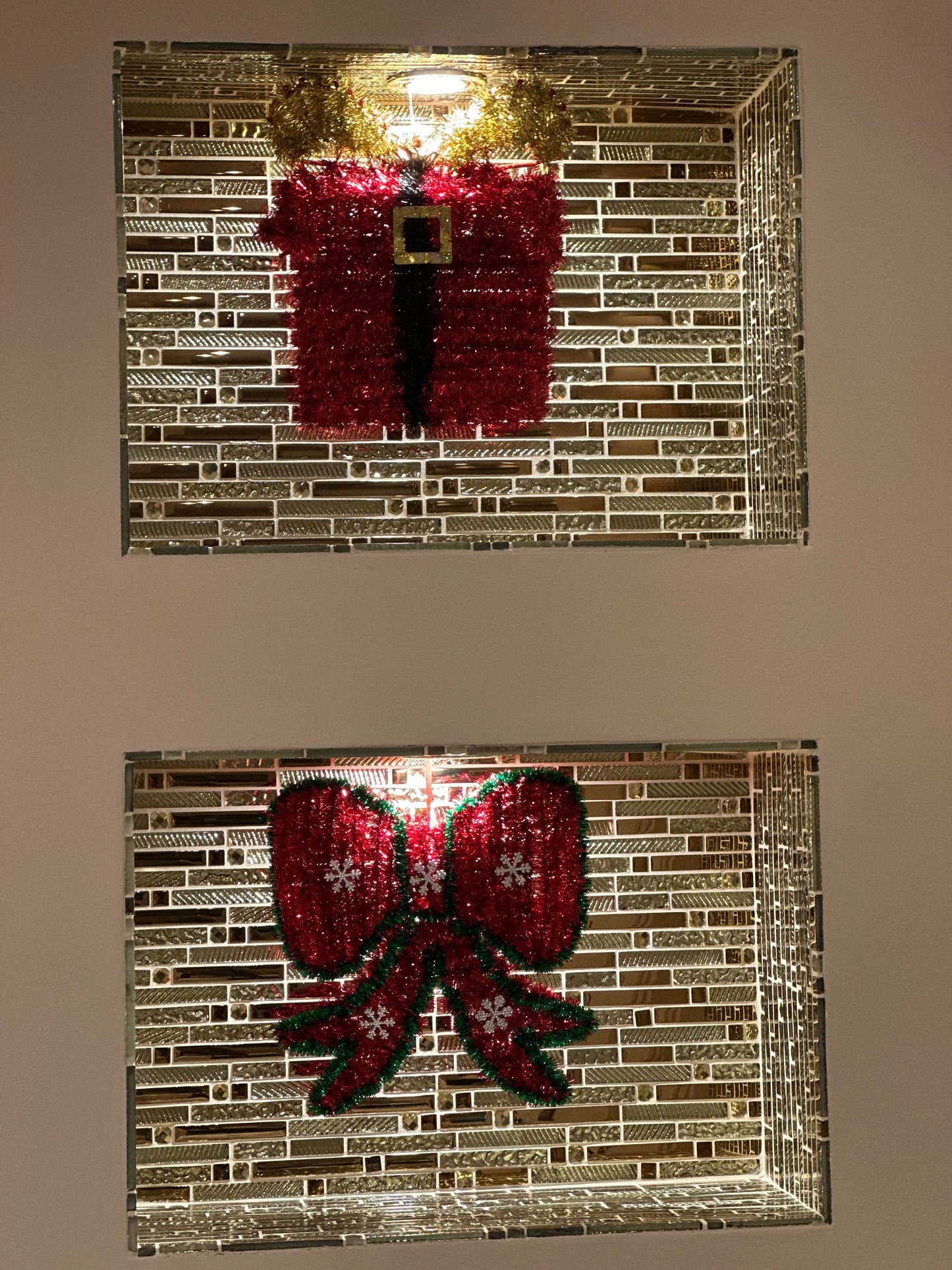 Goldline- Weihnachts Schleifen Anhänger groß 28cm x 27cm x 1cm in 2 Farben