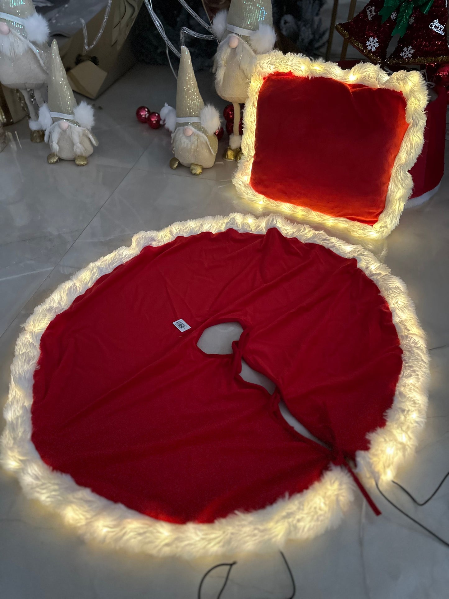 Goldline- Weihnachts LED Samt Kissen rot-weiß 40cmx40cm