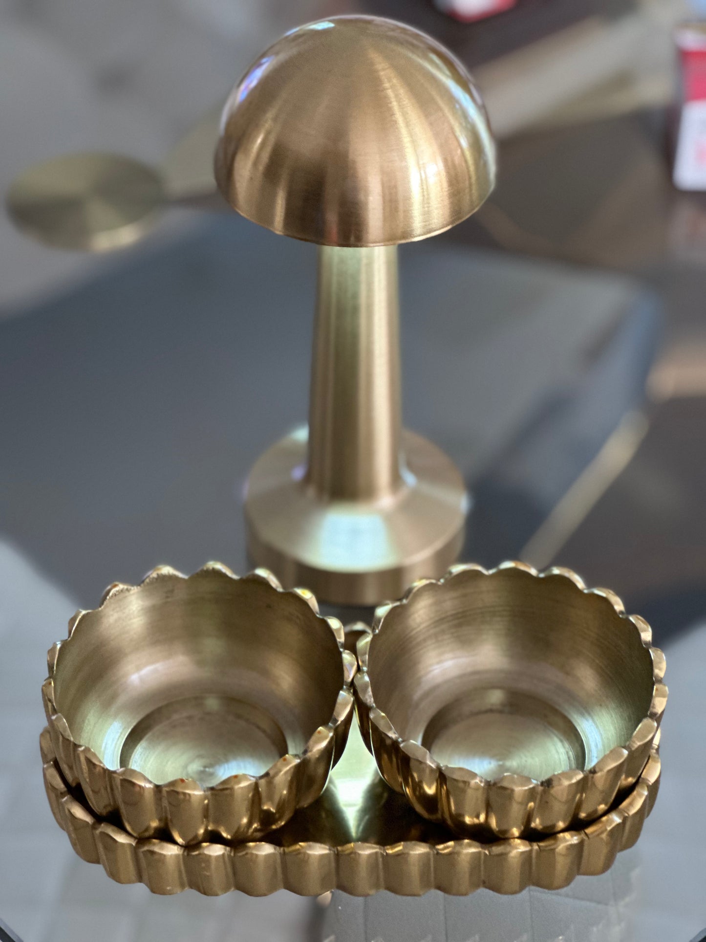 Goldline-LED Tischlampe gold Rund design