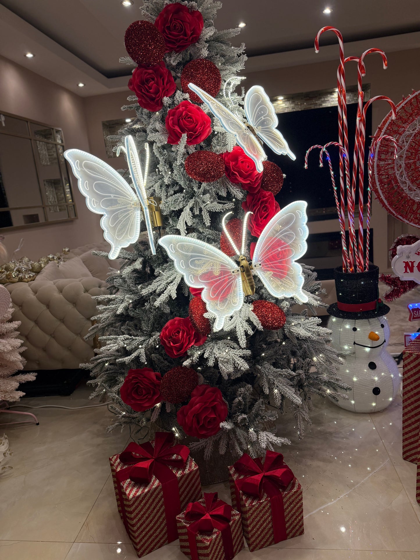 Goldline- LED Schmetterling beweglich 60 cm warmweiße Beleuchtung 3m Kabel 120 LEDs in-Outdoor geeignet