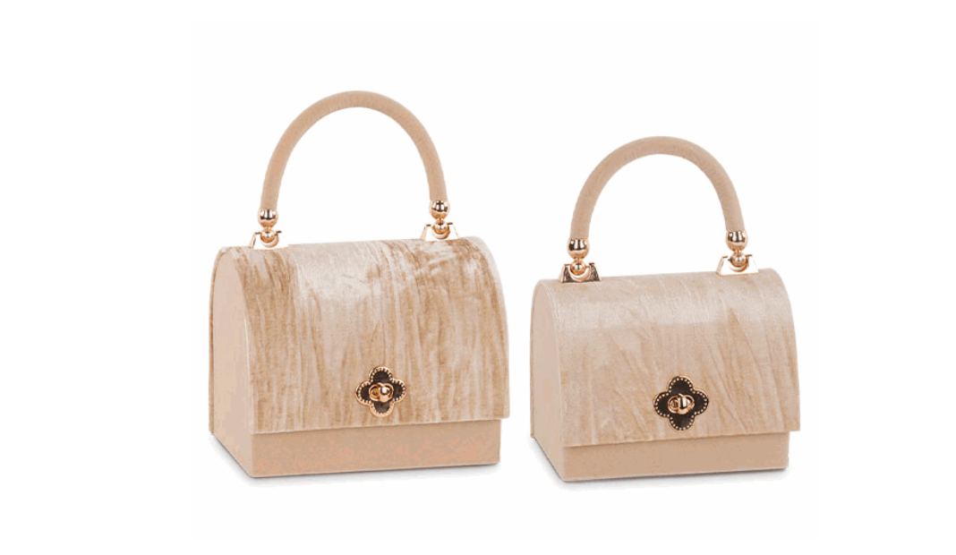 Goldline-Exklusive Deko Tasche / Geschenk Box beige aus Samt und Golddetails, in 2 Größen wählbar S: 16cm x 10,5cm x 12,5cm, M: 19cm x 13,5cm x 15,5cm