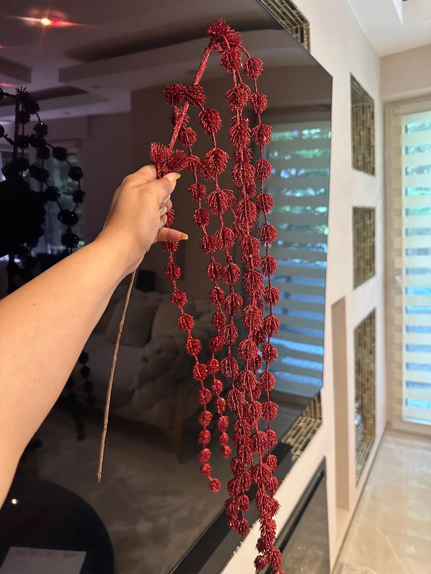 Goldline- Weihnachts Hängezweig rot mit Glitzer 110cm