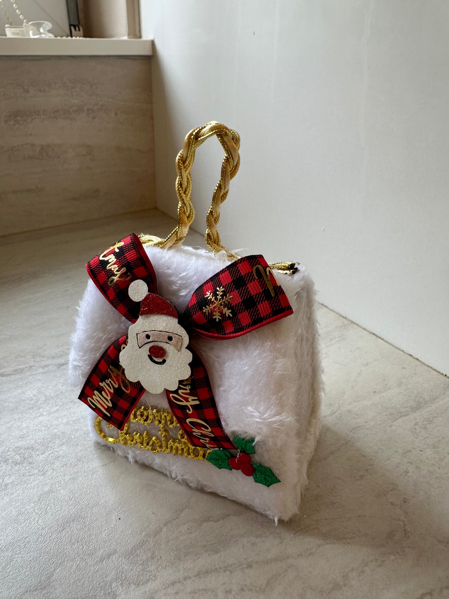 Goldline-Weihnachts Geschenkbox Fell Tasche weiß rot gold