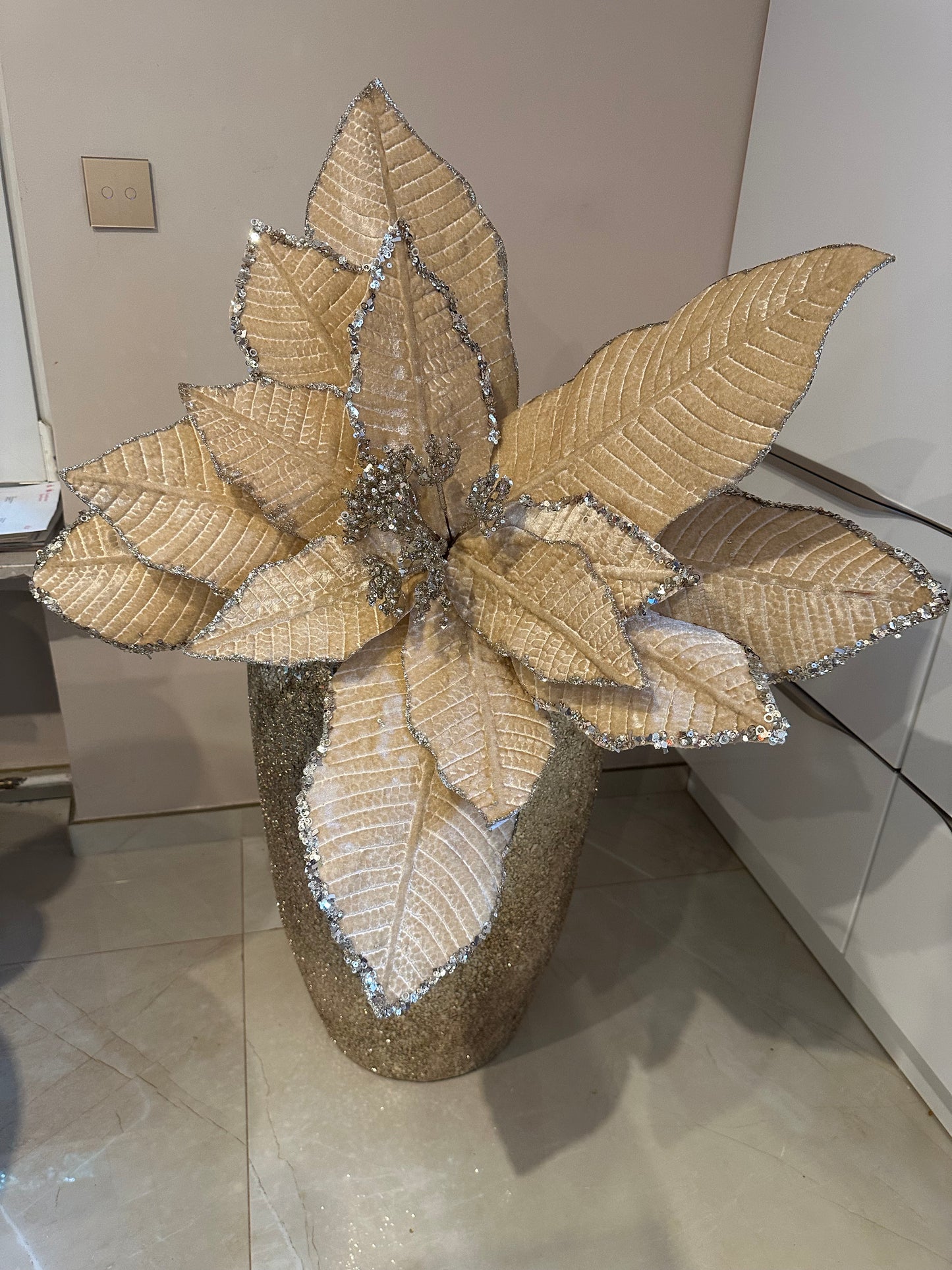 Goldline- XXL Blume beige Gold mit Stiel 80cm x 60 cm