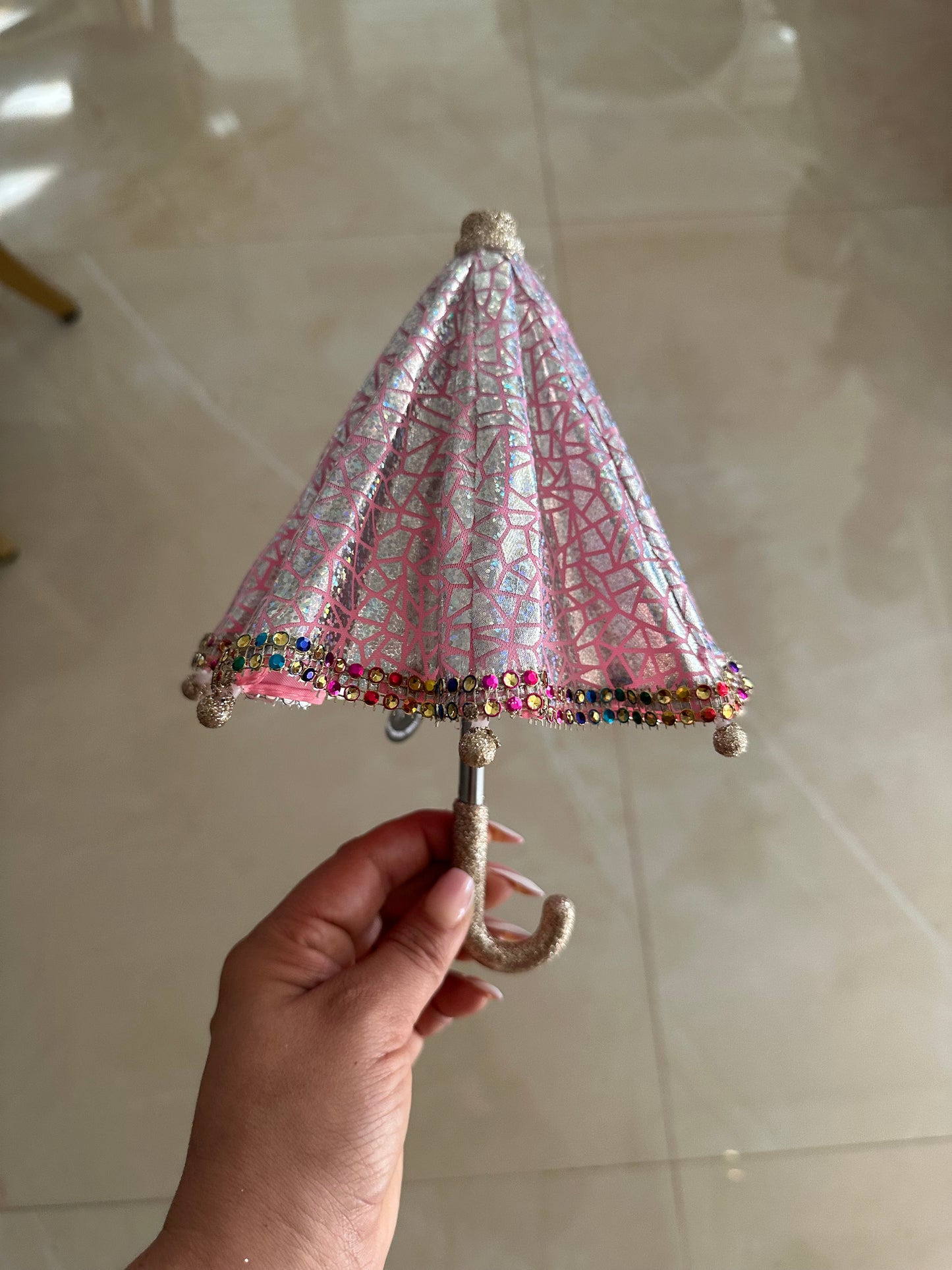 Goldline- Deko Schirm rosa mit Glitzer, Baumschmuck, 26 x 23 cm