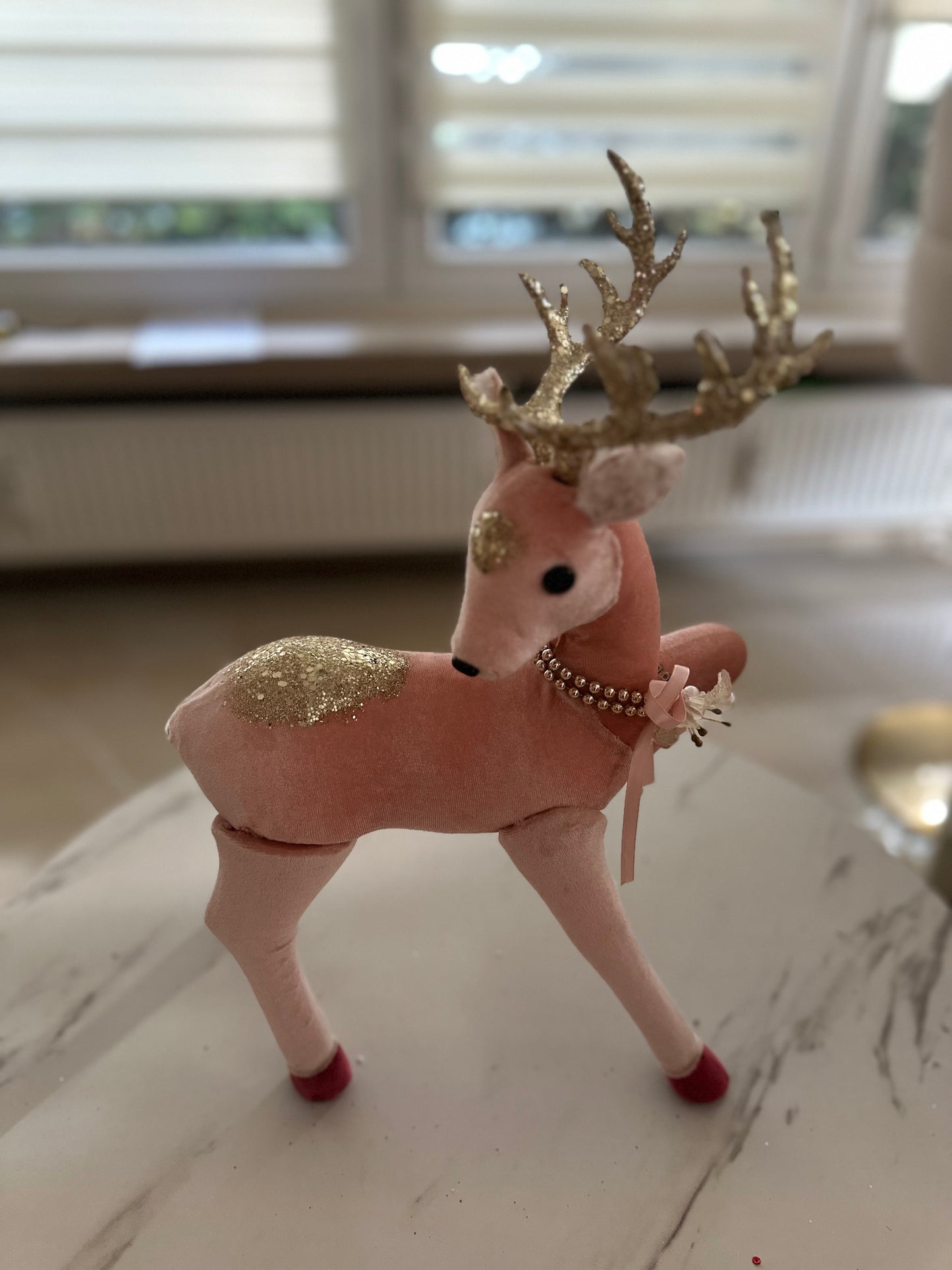 Goldline- Rentiere Samt rosa mit goldenen Glitzer, zwei Varianten (L: 33 x 47 cm  und M: 24 x 41 cm)