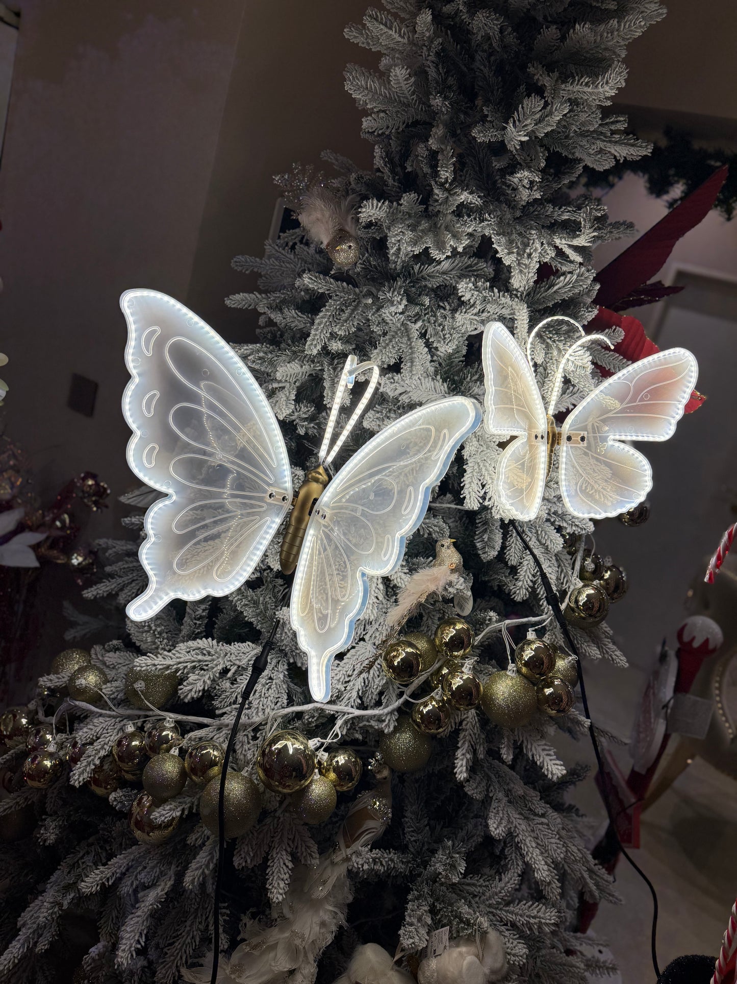 Goldline- LED Schmetterling beweglich 60 cm warmweiße Beleuchtung 3m Kabel 120 LEDs in-Outdoor geeignet