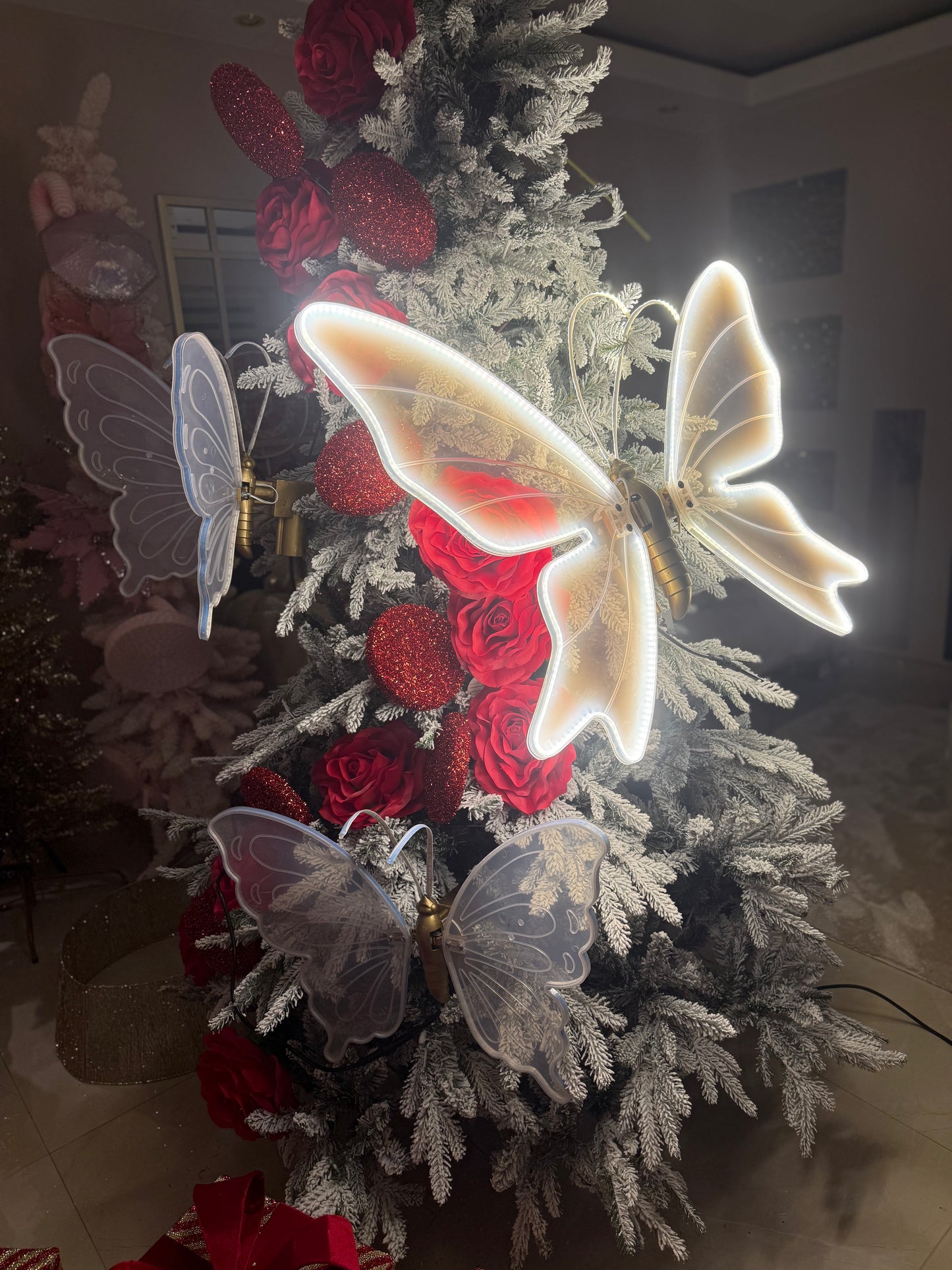 Goldline- LED Schmetterling beweglich XXL 80 cm warmweiße Beleuchtung 3m Kabel 120 LEDs In-Outdoor