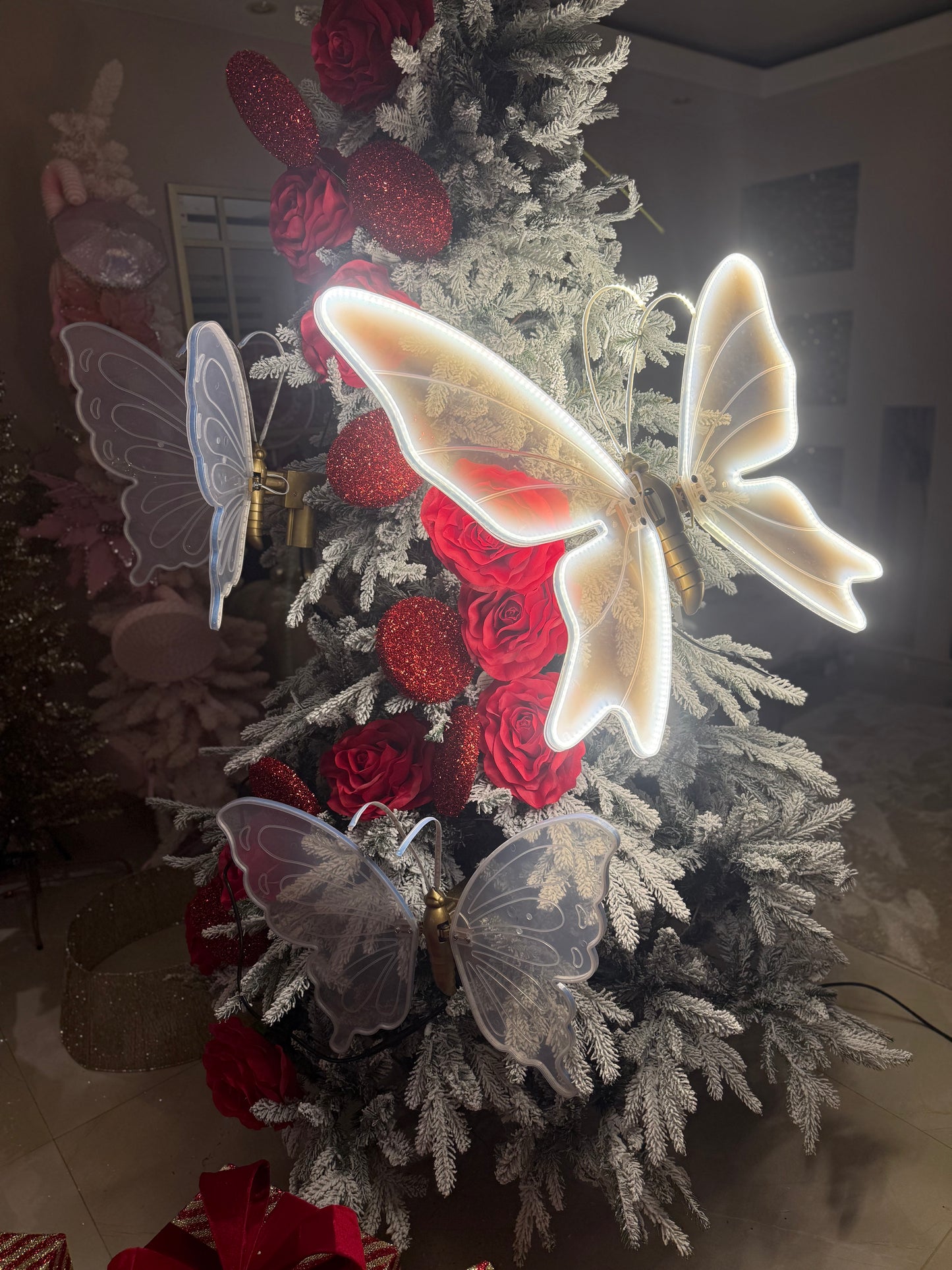 Goldline- LED Schmetterling beweglich XXL 80 cm warmweiße Beleuchtung 3m Kabel 120 LEDs In-Outdoor