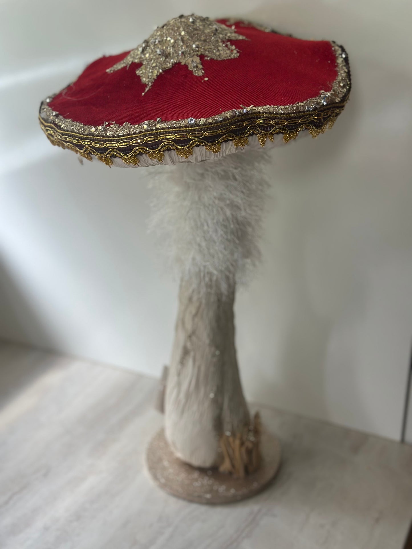 Goldline- Deko Pilz Samt rot-weiß mit goldenem Glitzer 26cm x 43cm